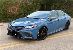 تۆیۆتا کامری